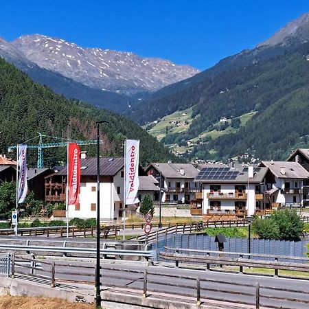 Residence Raethia Tra Bormio E Livigno Pradelle Ngoại thất bức ảnh