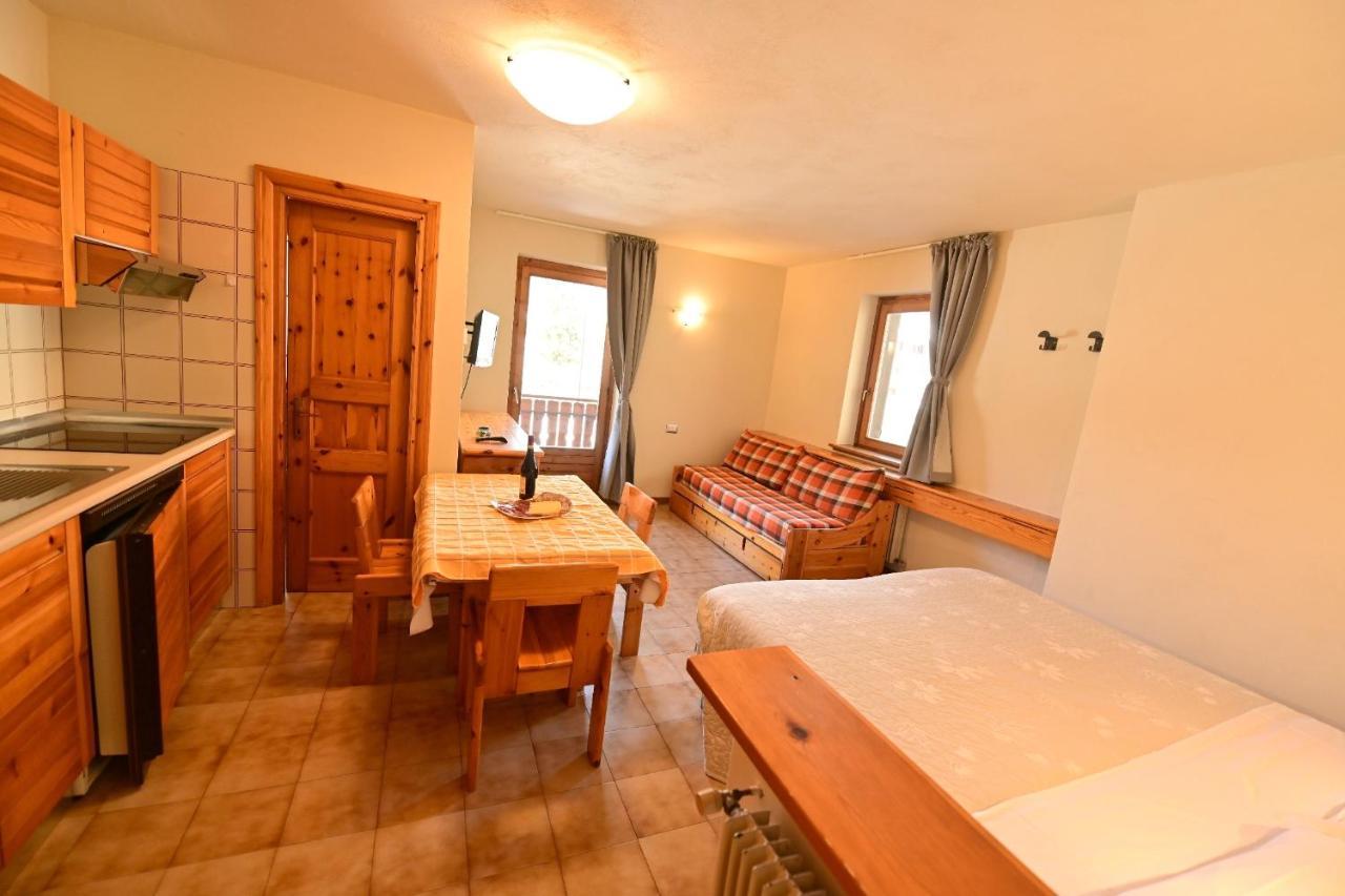 Residence Raethia Tra Bormio E Livigno Pradelle Ngoại thất bức ảnh