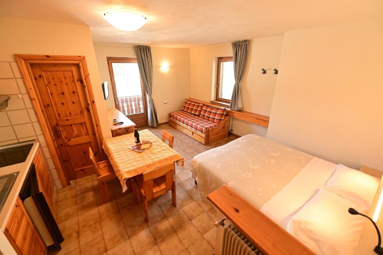 Residence Raethia Tra Bormio E Livigno Pradelle Ngoại thất bức ảnh