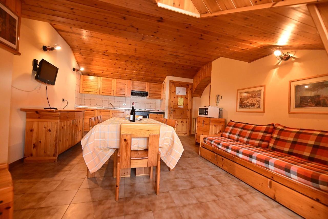 Residence Raethia Tra Bormio E Livigno Pradelle Ngoại thất bức ảnh