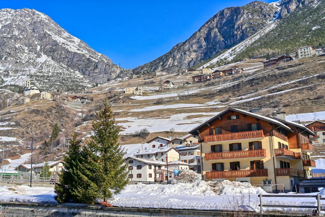 Residence Raethia Tra Bormio E Livigno Pradelle Ngoại thất bức ảnh