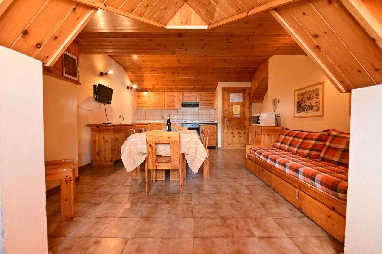 Residence Raethia Tra Bormio E Livigno Pradelle Ngoại thất bức ảnh