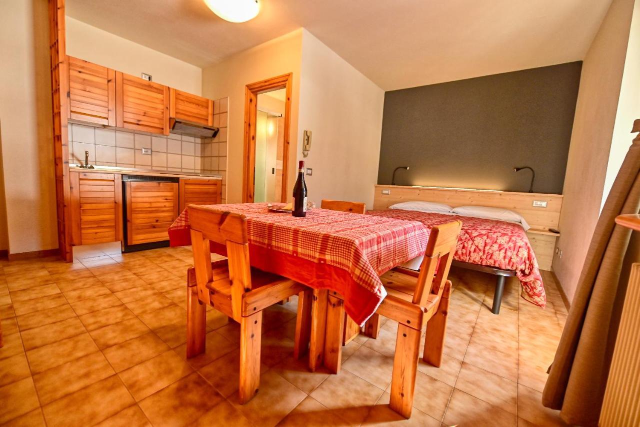 Residence Raethia Tra Bormio E Livigno Pradelle Ngoại thất bức ảnh