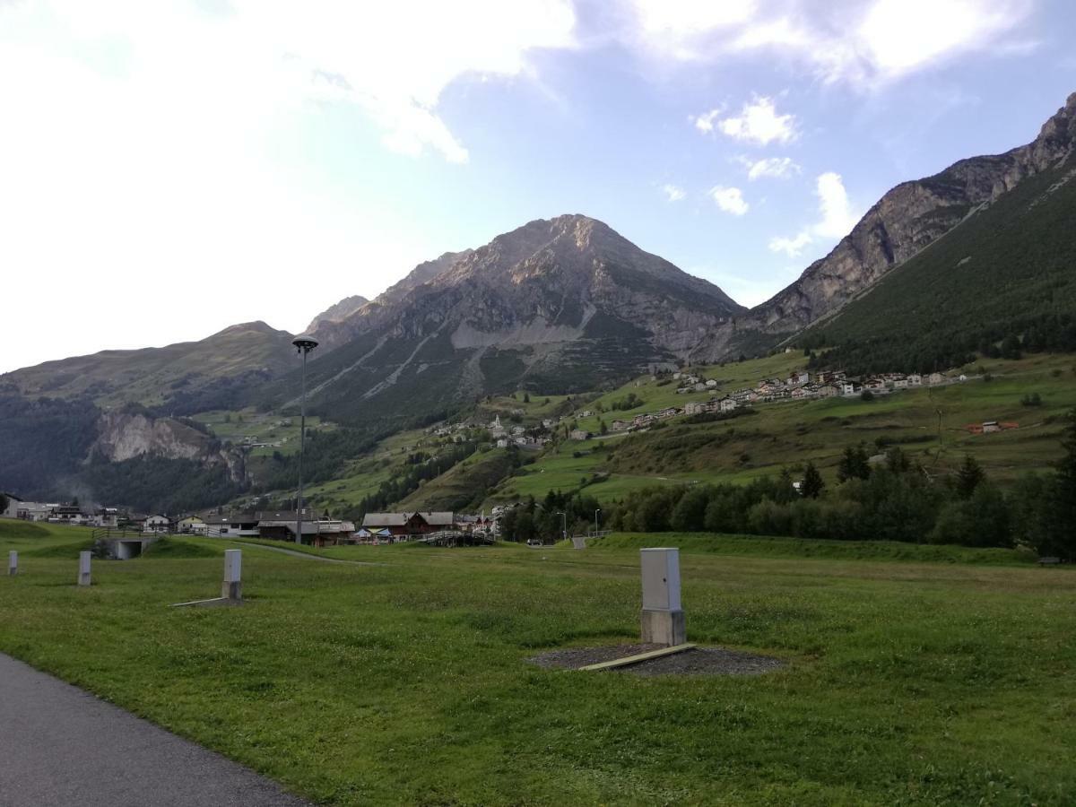 Residence Raethia Tra Bormio E Livigno Pradelle Ngoại thất bức ảnh