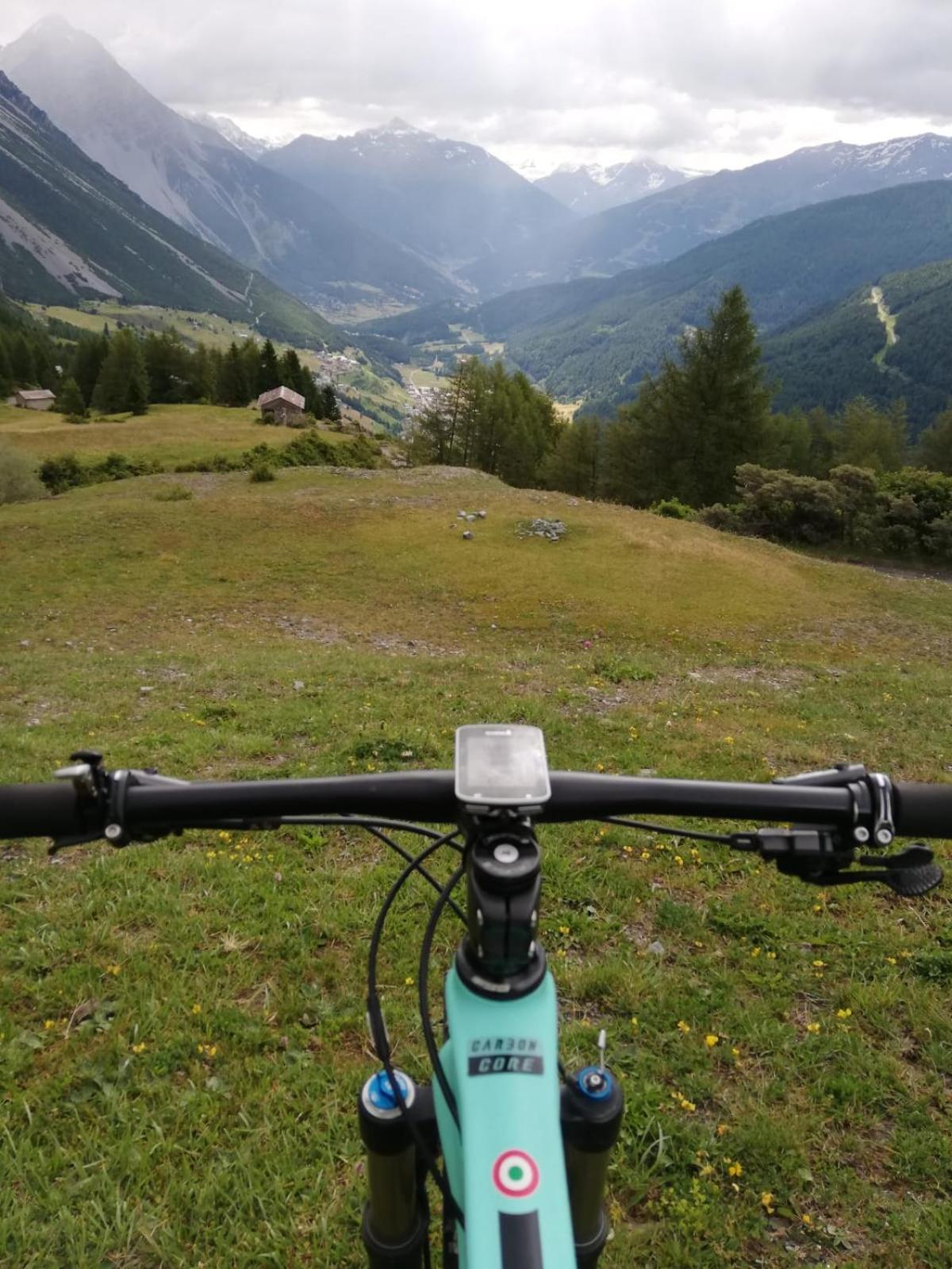Residence Raethia Tra Bormio E Livigno Pradelle Ngoại thất bức ảnh